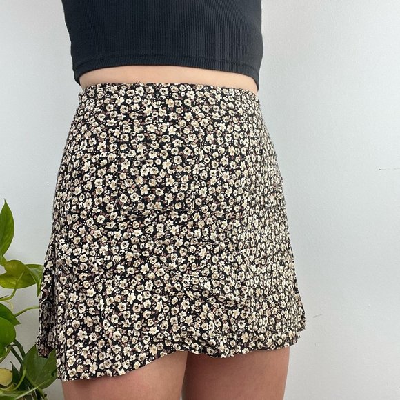 Vintage 90s Floral Mini Skirt / Skort - XS - POCKETS - Picture 2 of 7